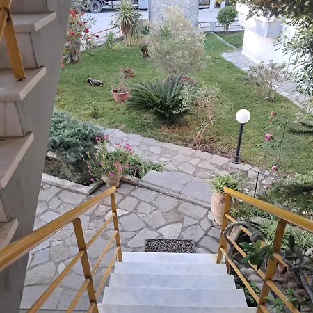 Дом отдыха Amalia's House Ханиоти