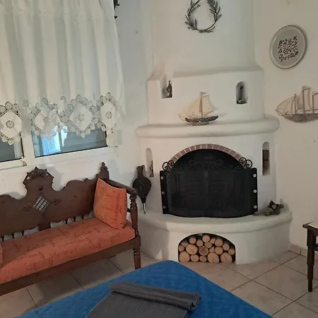 Amalia's House Дом отдыха Ханиоти